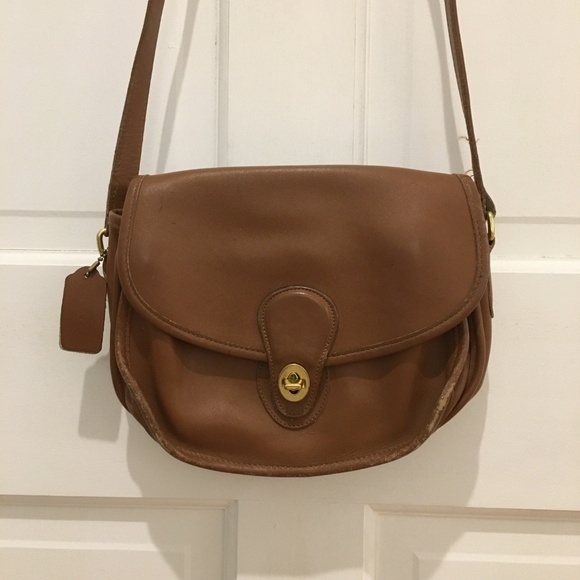 Vintage Coach Brown Leather Shoulder Bag - Picture 2 of 6